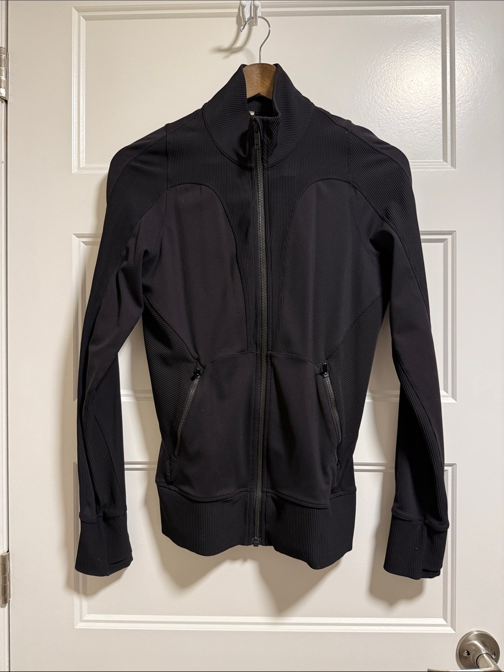 lululemon athletica Black Full-Zip Performance Jacket